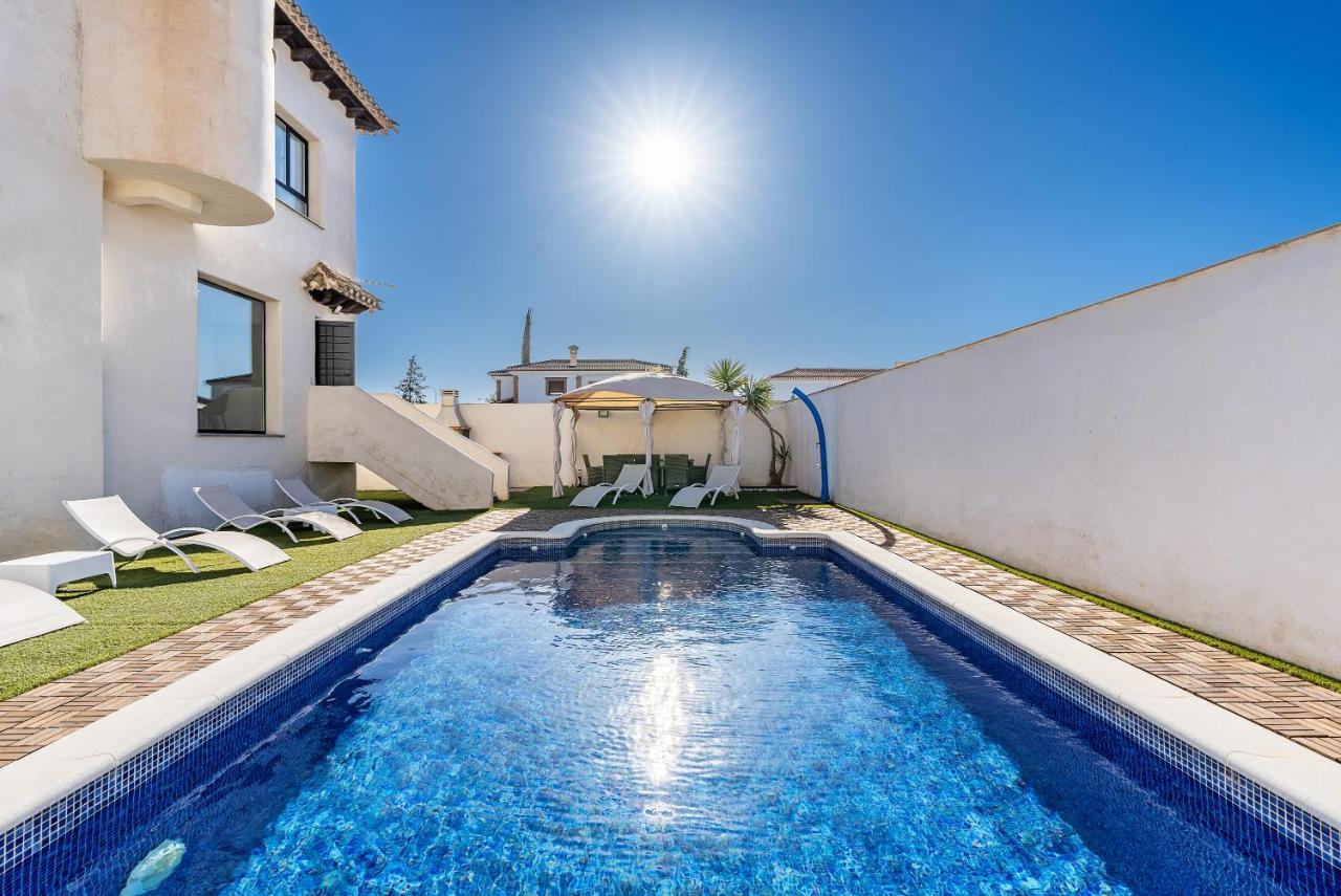 Villa Valeria Las Gabias Bagian luar foto