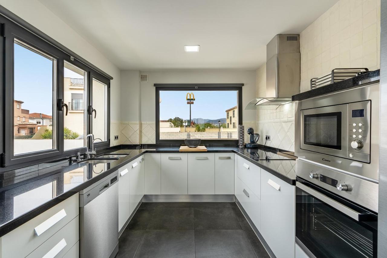 Villa Valeria Las Gabias Bagian luar foto